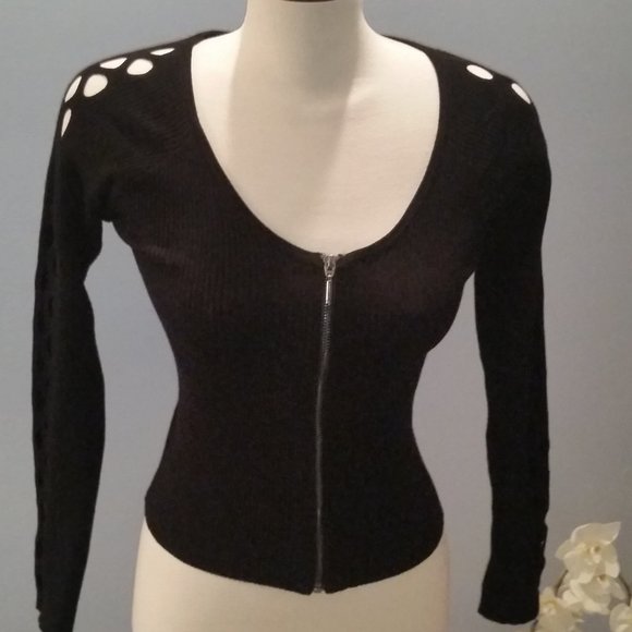 Guess Tinash black zipper cutout sleeve sweater EUC - Picture 2 of 6